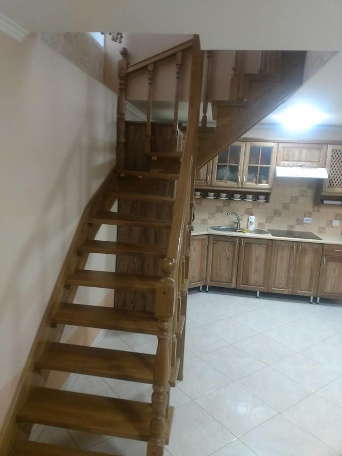 Садиба "У Юлії" Svalyava Exterior foto